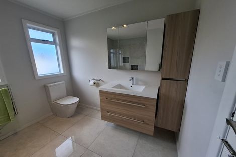 Photo of property in 44 Gonville Avenue, Gonville, Whanganui, 4501