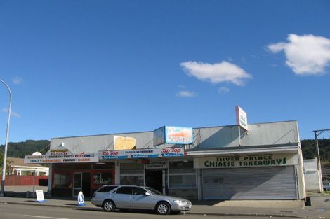 Photo of property in 1/32b Whitemans Road, Silverstream, Upper Hutt, 5019