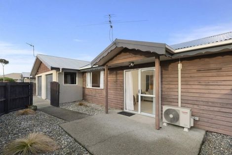 Photo of property in 3/205 Oxford Street, South Dunedin, Dunedin, 9012