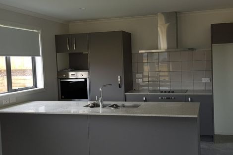 Photo of property in 1 Antrim Glade, Welcome Bay, Tauranga, 3175