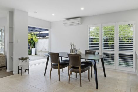 Photo of property in 132 Lake Terrace Road, Burwood, Christchurch, 8061