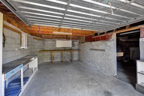 Photo of property in 82 Huatoki Street, Vogeltown, New Plymouth, 4310