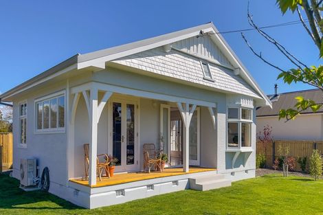 Photo of property in 56 Medway Street, Richmond, Christchurch, 8013