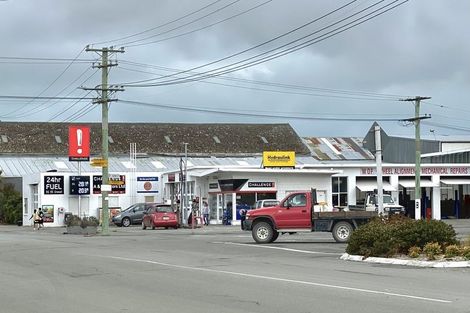 Photo of property in 4 Bridge Street, Southbridge, 7602