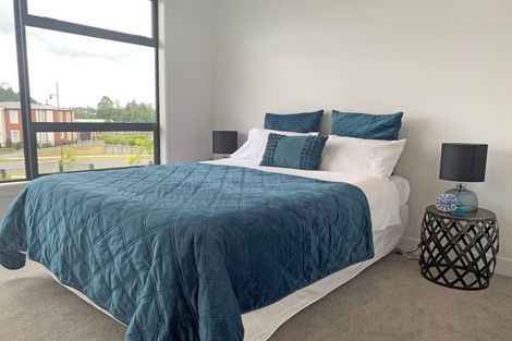 Photo of property in 32 Coprosma Crescent, Waipahihi, Taupo, 3330