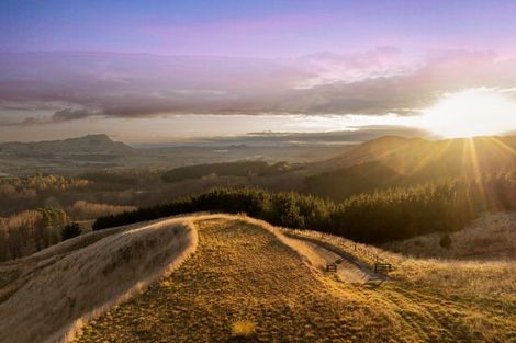 Photo of property in 1 Raratu Road, Kahuranaki, 4295