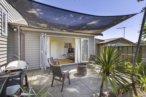 Photo of property in 358 Upper Harbour Drive, Greenhithe, Auckland, 0632