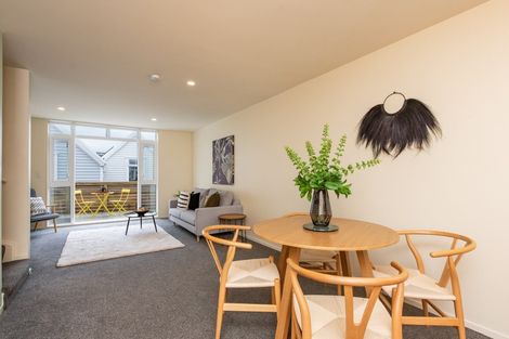 Photo of property in Pirie Street Townhouses, 28/35 Pirie Street, Mount Victoria, Wellington, 6011