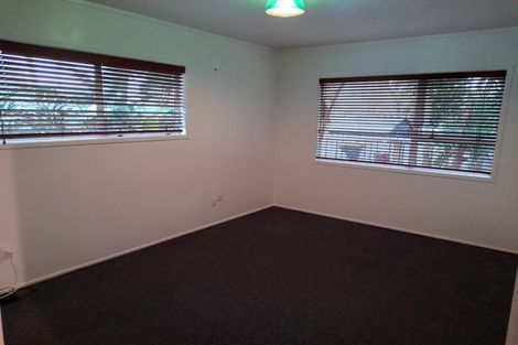 Photo of property in 22 Leaming Place, Clarks Beach, 2122