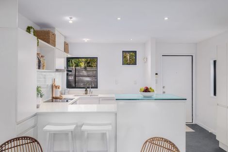 Photo of property in 1/56 Hewitts Road, Merivale, Christchurch, 8014