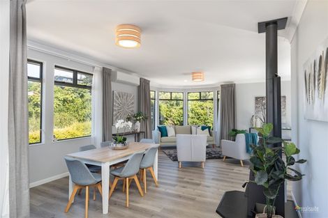 Photo of property in 12a Pekanga Road, Normandale, Lower Hutt, 5010