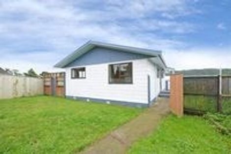 Photo of property in 87 Kingsley Street, Stokes Valley, Lower Hutt, 5019