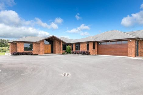 Photo of property in 28 Osborne Road, Horsham Downs, Hamilton, 3281