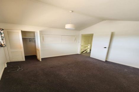 Photo of property in 302 Rangatira Road, Beach Haven, Auckland, 0626