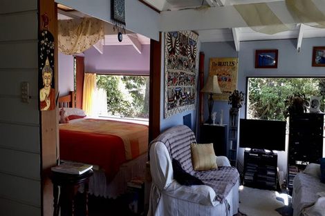 Photo of property in 5 Opahi Bay Road, Mahurangi West, Warkworth, 0983