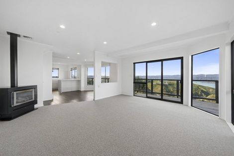 Photo of property in 76 Kanpur Road, Broadmeadows, Wellington, 6035