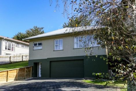 Photo of property in 30 Clawton Street, Westown, New Plymouth, 4310