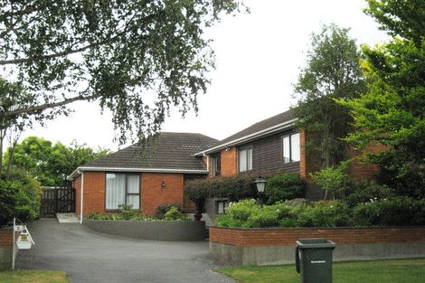 Photo of property in 4 Highland Place Avonhead Christchurch City