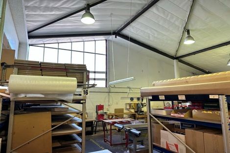 Photo of property in 336 Devon Street West, New Plymouth, 4310