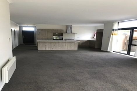 Photo of property in 11 Mapou Road, Hobsonville, Auckland, 0616