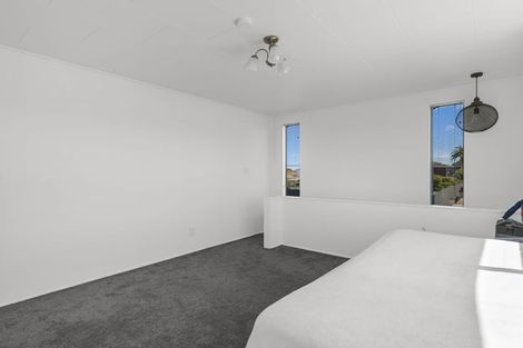Photo of property in 11 Chester Street, Taradale, Napier, 4112