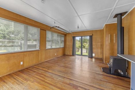 Photo of property in 50 Dixie Street, Te Horo Beach, Otaki, 5581