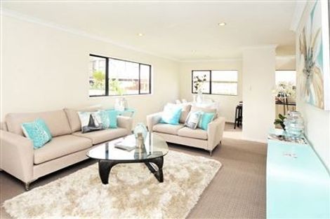 Photo of property in 2/9 Danube Lane, Glen Eden, Auckland, 0602