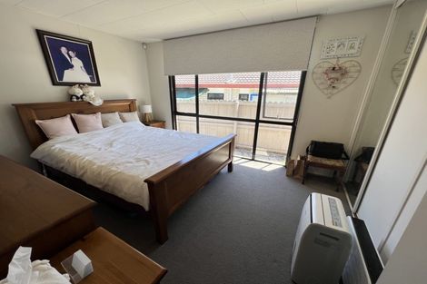 Photo of property in 2/1 Thomas Road, Flat Bush, Auckland, 2019