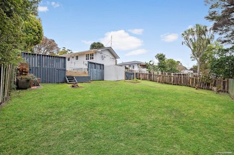 Photo of property in 32 Spinella Drive, Bayview, Auckland, 0629