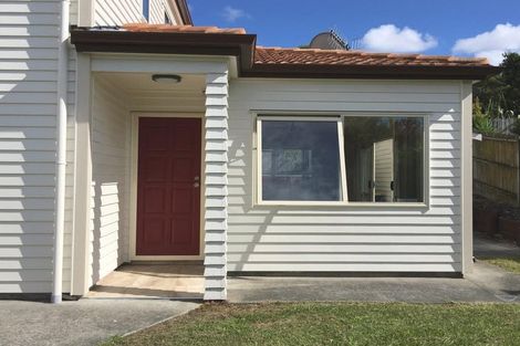 Photo of property in 76 Hugh Green Drive, Pinehill, Auckland, 0632