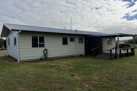 Photo of property in 334 Dannevirke Weber Road, Dannevirke, 4971