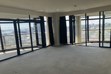 Photo of property in Shangri La Apartments, 10/97 Jervois Road, Herne Bay, Auckland, 1011