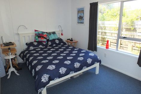 Photo of property in 21a Hennessy Street East, Foxton Beach, Foxton, 4815