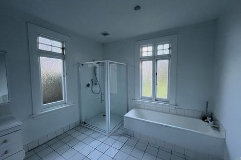 Photo of property in 323 Stuart Street, Dunedin Central, Dunedin, 9016