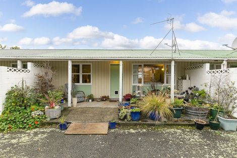 Photo of property in 2/34 Allen Road, Raumati Beach, Paraparaumu, 5032