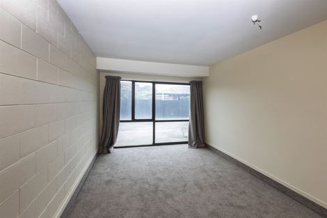 Photo of property in 2/361 Main South Road, Hornby, Christchurch, 8042