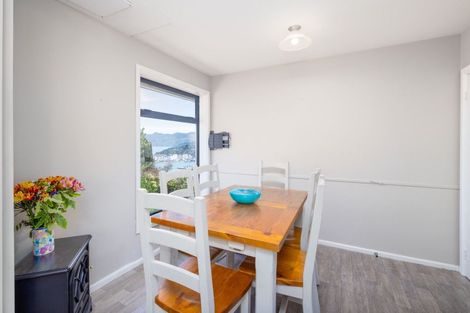 Photo of property in 10 Foster Terrace, Lyttelton, 8082