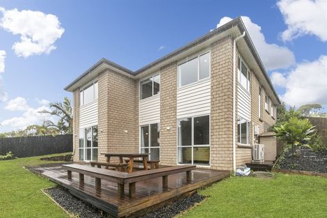Photo of property in 102 Glendhu Road, Bayview, Auckland, 0629