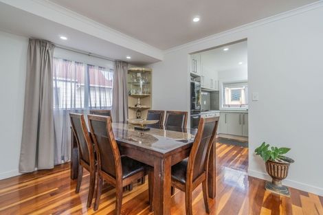 Photo of property in 45a Butley Drive, Farm Cove, Auckland, 2012