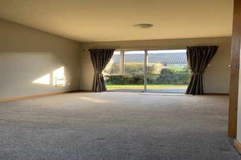 Photo of property in 194 Hawthornden Road, Avonhead, Christchurch, 8042