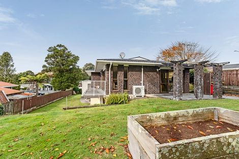 Photo of property in 17 Pukekohatu Street, Waitara, 4320