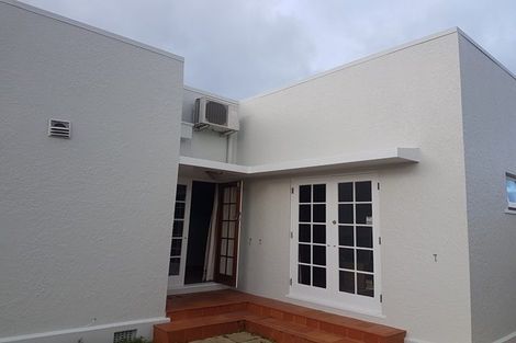 Photo of property in 24 Ake Ake Avenue, Hokowhitu, Palmerston North, 4410