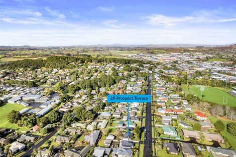 Photo of property in 29 Prospect Terrace, Pukekohe, 2120