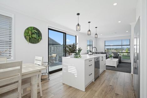 Photo of property in 13 Tabernacle Street, Karaka, 2124