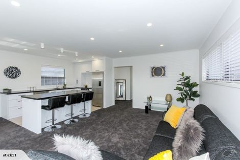 Photo of property in 77 Pendarves Street, New Plymouth, 4310