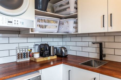 Photo of property in 69 Richmond Avenue, Richmond Heights, Taupo, 3330