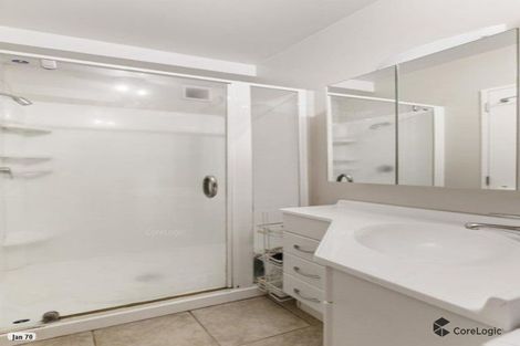 Photo of property in 5/81 Birkenhead Avenue, Birkenhead, Auckland, 0626