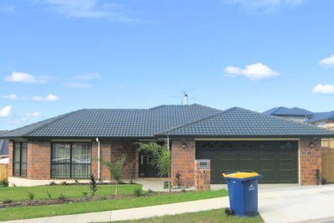 Photo of property in 45 Sapperton Drive, Henderson, Auckland, 0612