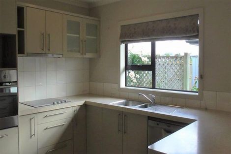 Photo of property in Henry Russell Estate, 16/36 Belgrove Drive, Waipukurau, 4200
