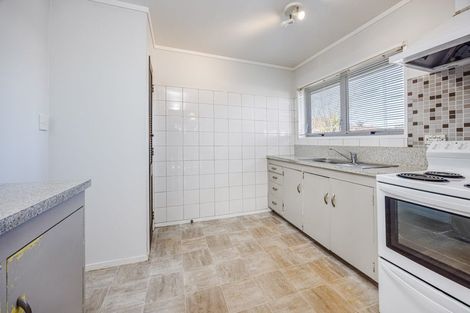 Photo of property in 2/17 Waimahia Avenue, Weymouth, Auckland, 2103